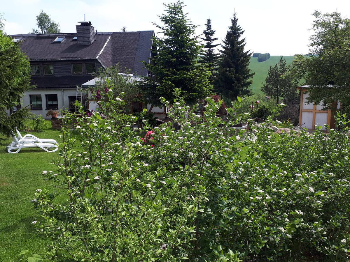 Ferienwohnung Aronia Garten Oberwiesenthal Exterior foto